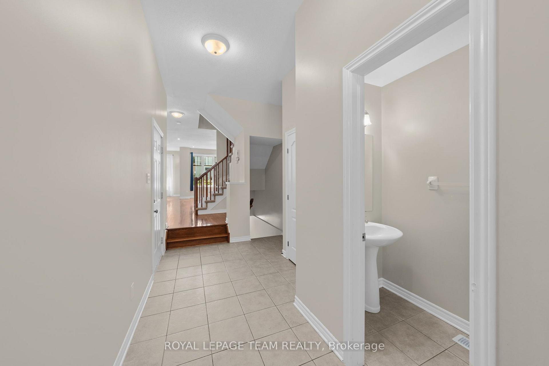 Photo 6 of 84 Selhurst Avenue, Ottawa, Barrhaven East — HOMEH