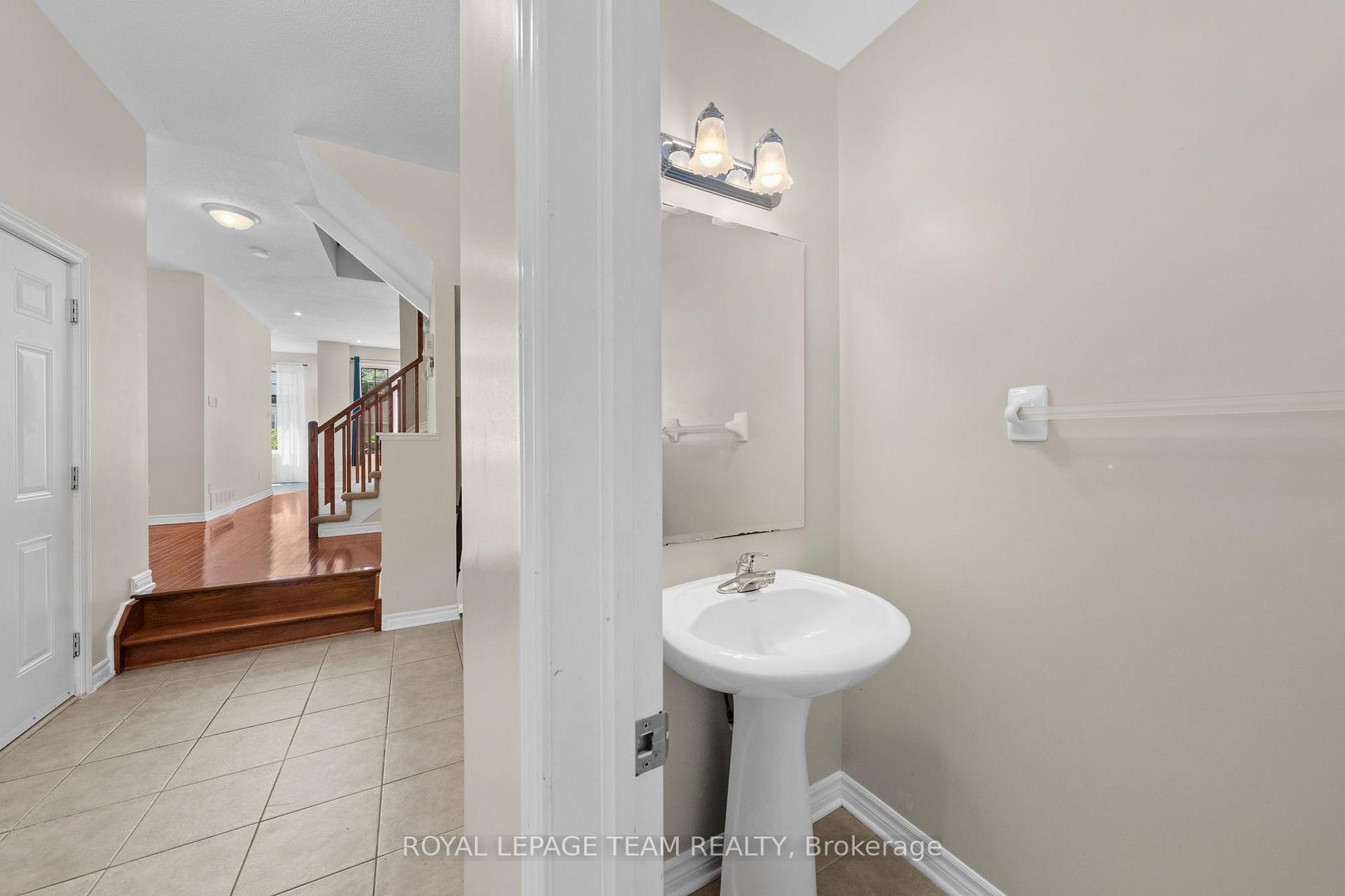Photo 7 of 84 Selhurst Avenue, Ottawa, Barrhaven East — HOMEH