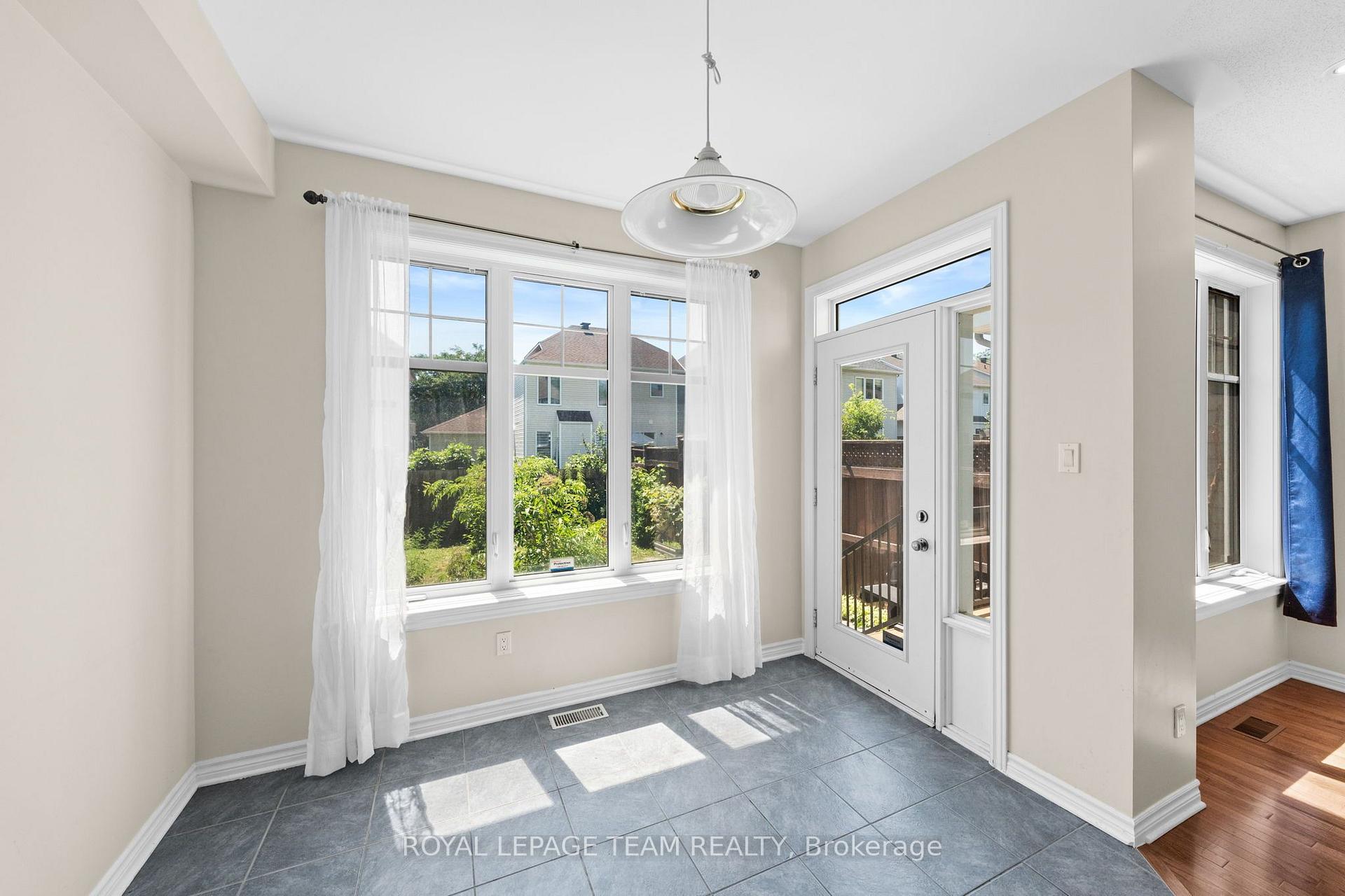 Photo 16 of 84 Selhurst Avenue, Ottawa, Barrhaven East — HOMEH