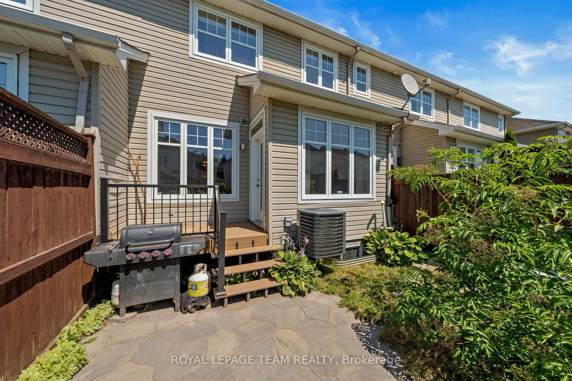 Photo 37 of 84 Selhurst Avenue, Ottawa, Barrhaven East — HOMEH