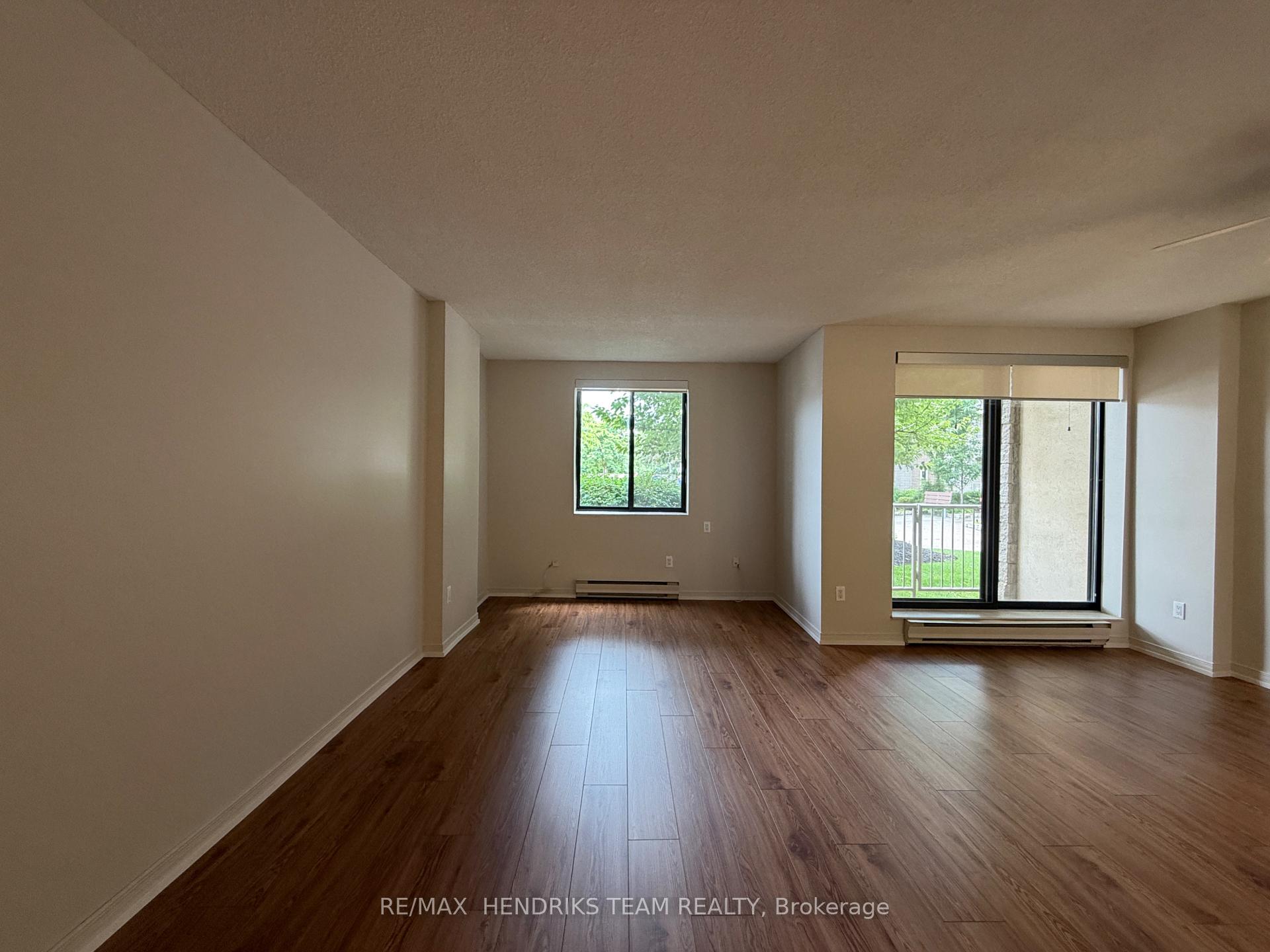 Photo 5 of Unit 119, 128 St Augustine Drive, St. Catharines, Secord Woods — HOMEH