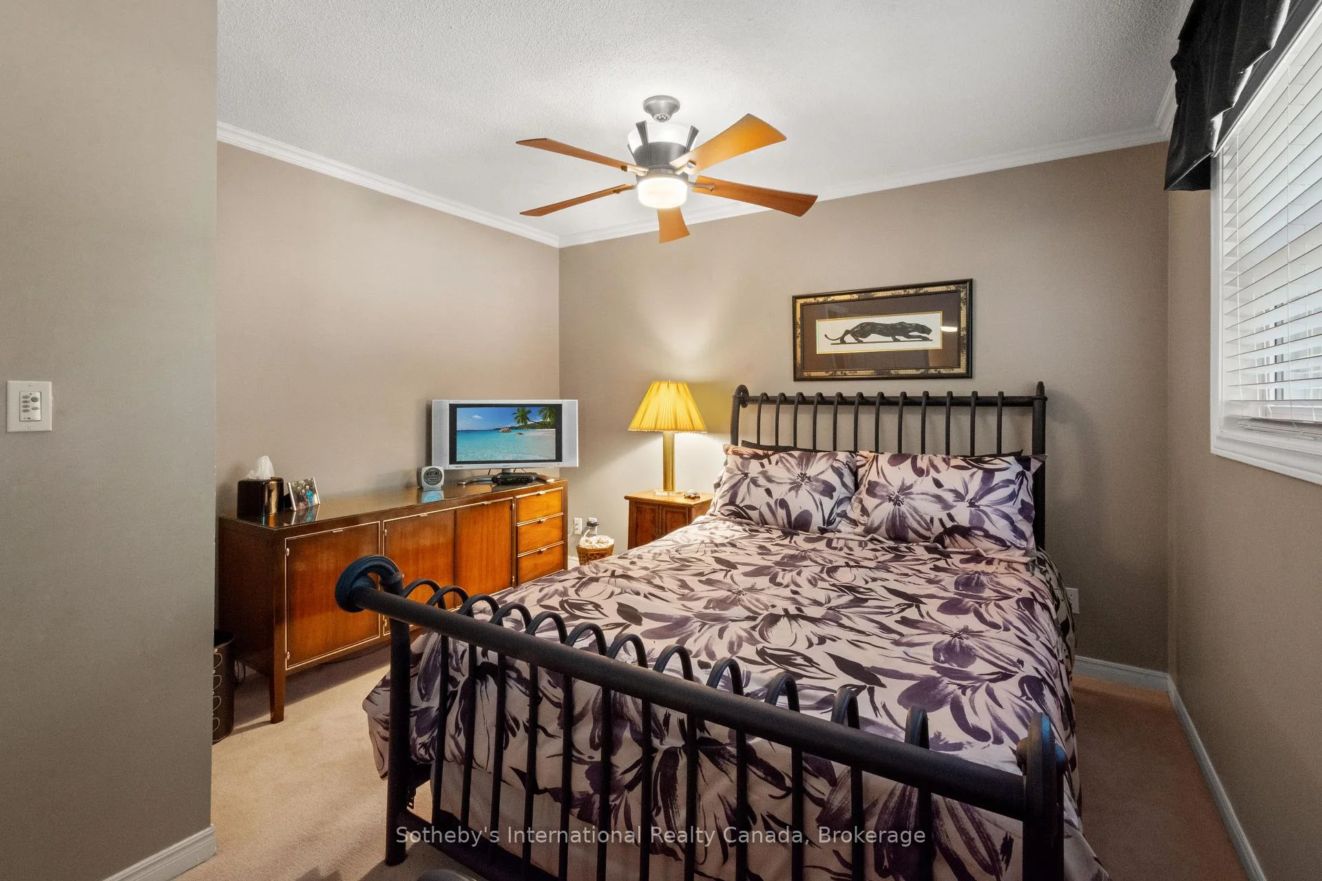 Photo 34 of Unit 5, 1 Olive Crescent, Orillia — HOMEH