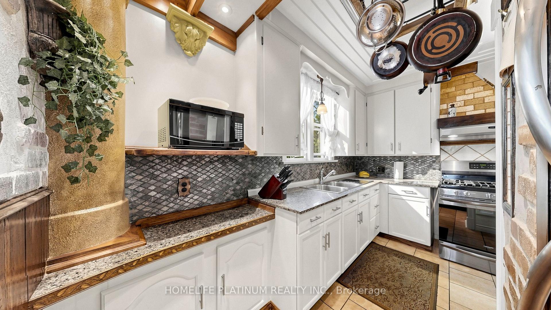 Photo 11 of 287 Courtland Avenue E, Kitchener, Cedar Hill — HOMEH