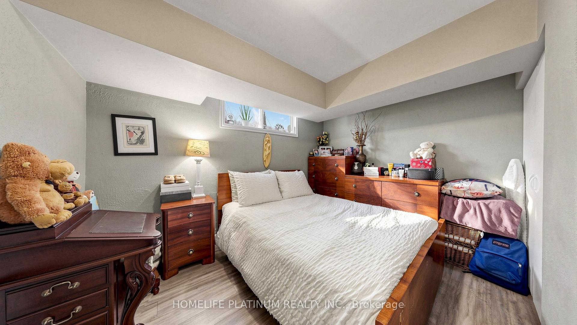 Photo 30 of 287 Courtland Avenue E, Kitchener, Cedar Hill — HOMEH
