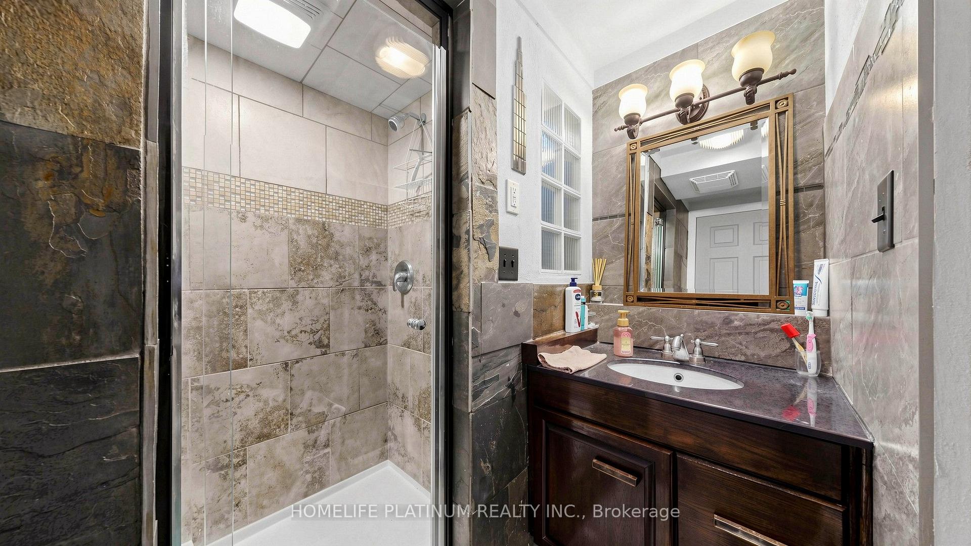 Photo 31 of 287 Courtland Avenue E, Kitchener, Cedar Hill — HOMEH