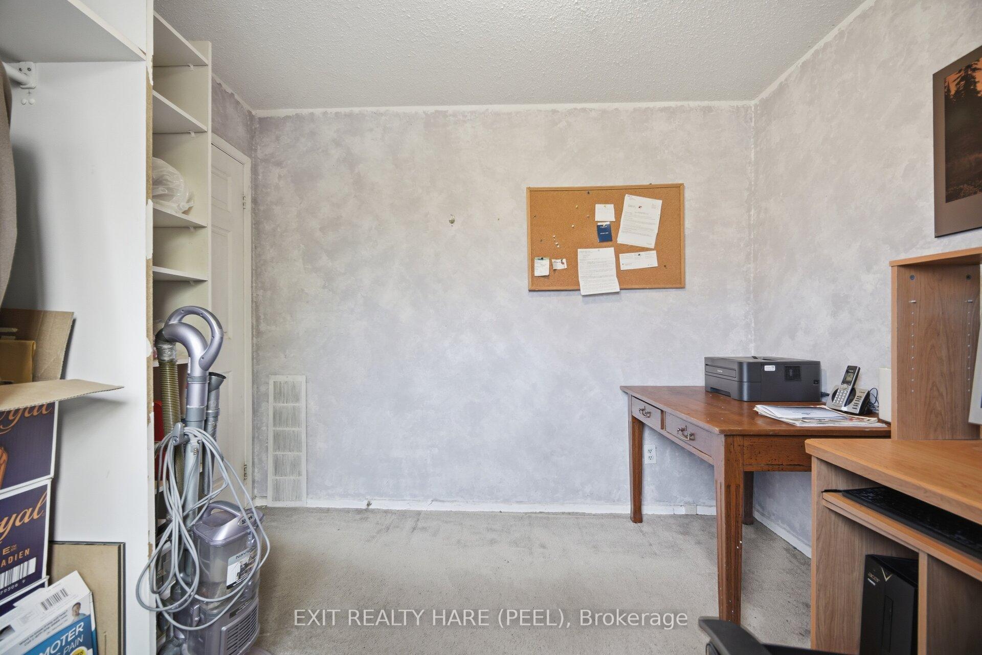 Photo 20 of 30 Thorsby Court, Brampton, Brampton North — HOMEH