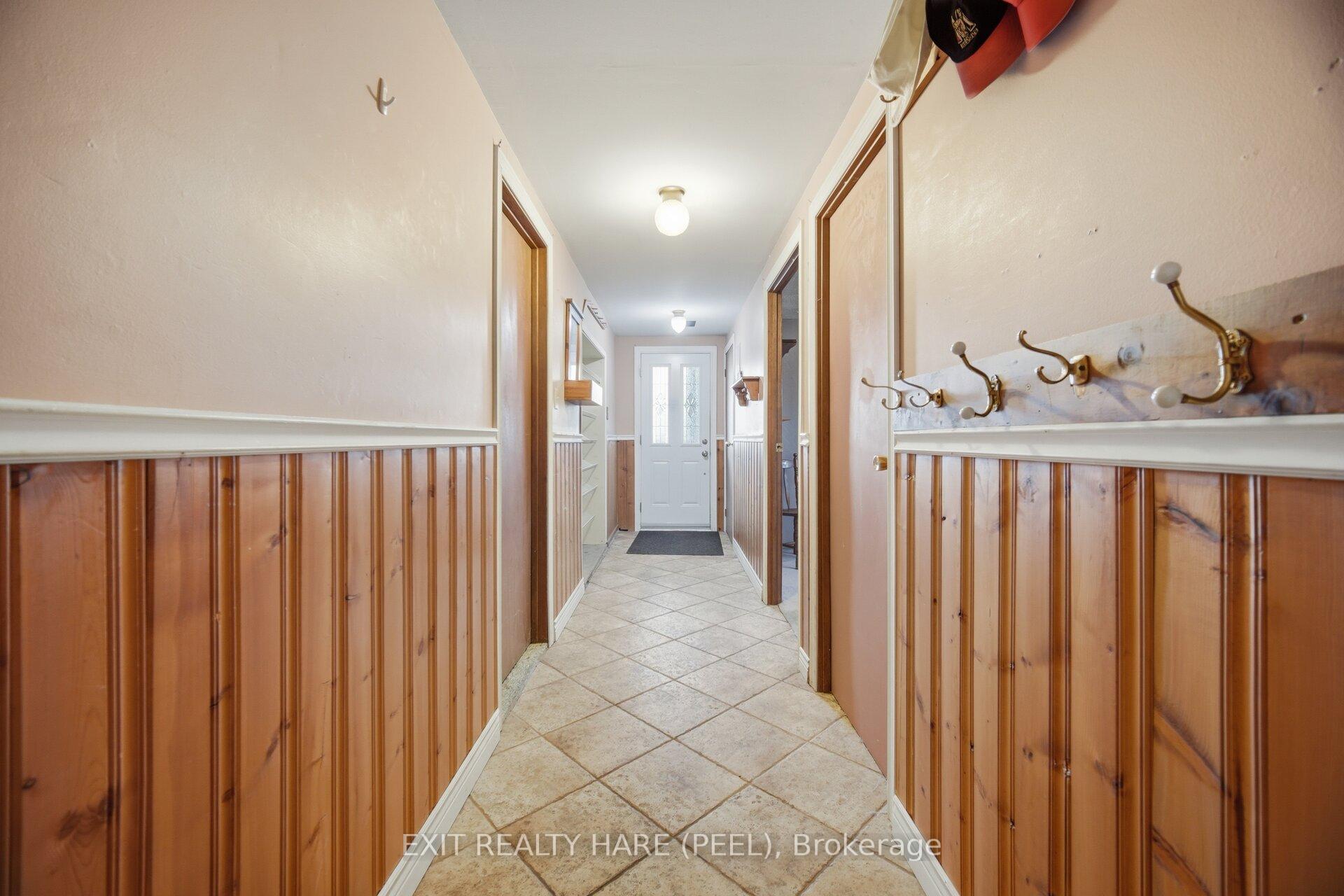 Photo 32 of 30 Thorsby Court, Brampton, Brampton North — HOMEH