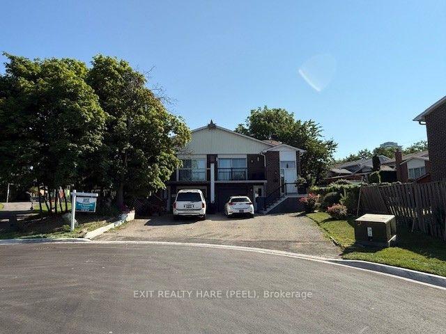 Photo 44 of 30 Thorsby Court, Brampton, Brampton North — HOMEH