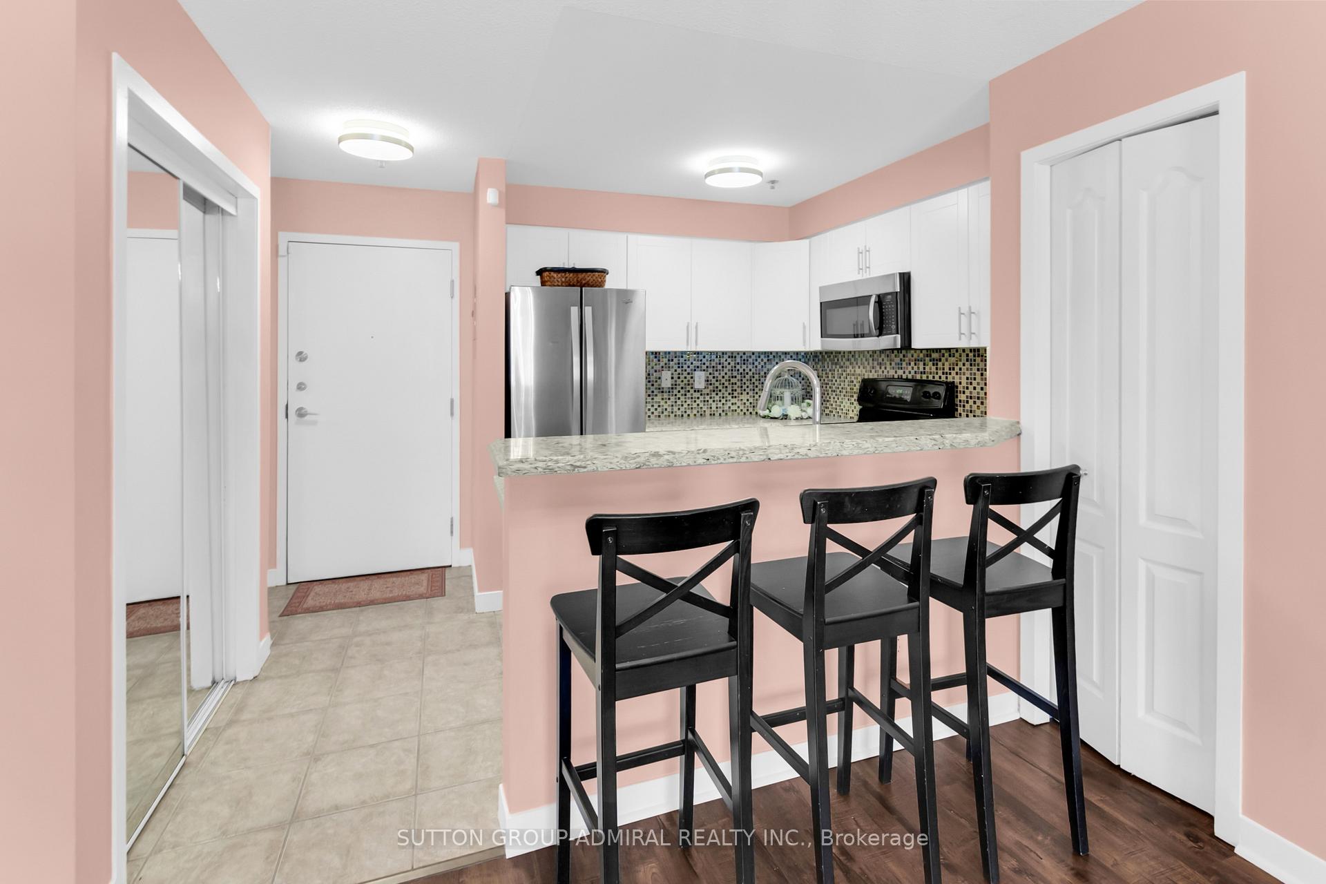 Photo 15 of Unit 105, 4 Dayspring Circle, Brampton, Goreway Drive Corridor — HOMEH