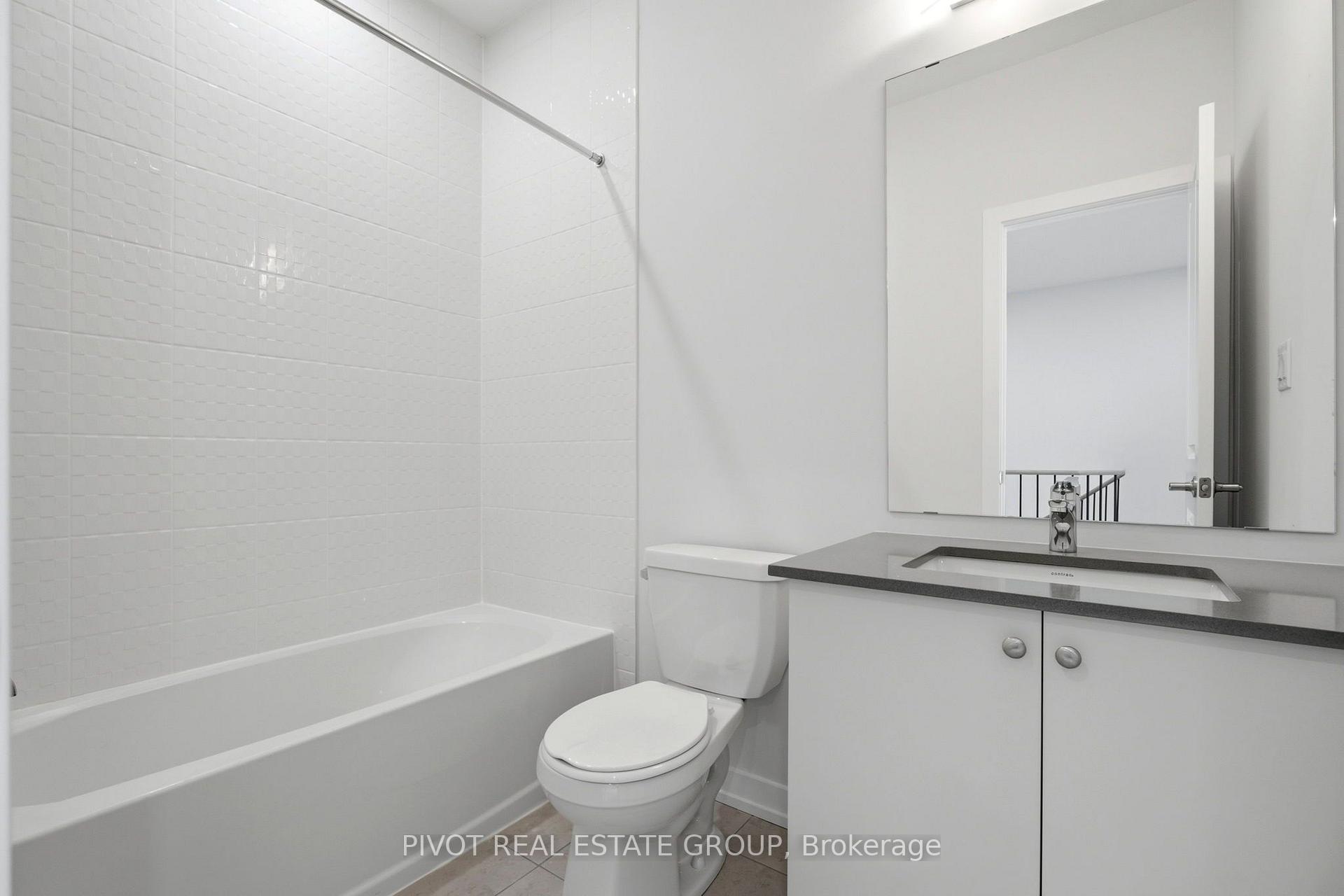 Photo 25 of 2748 Lawrence Avenue E, Scarborough, Bendale — HOMEH