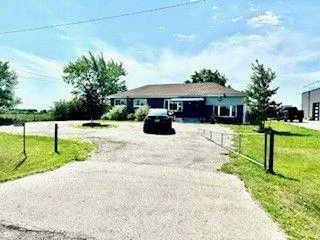 Photo 3 of 13186 Airport Road E, Caledon, Rural Caledon — HOMEH