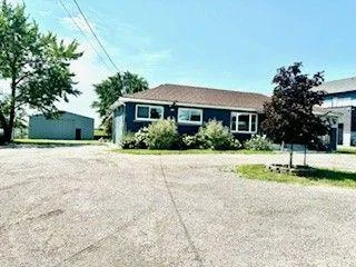 Photo 4 of 13186 Airport Road E, Caledon, Rural Caledon — HOMEH