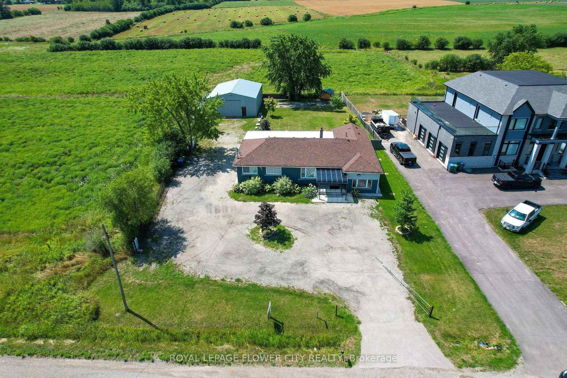 Photo 13 of 13186 Airport Road E, Caledon, Rural Caledon — HOMEH