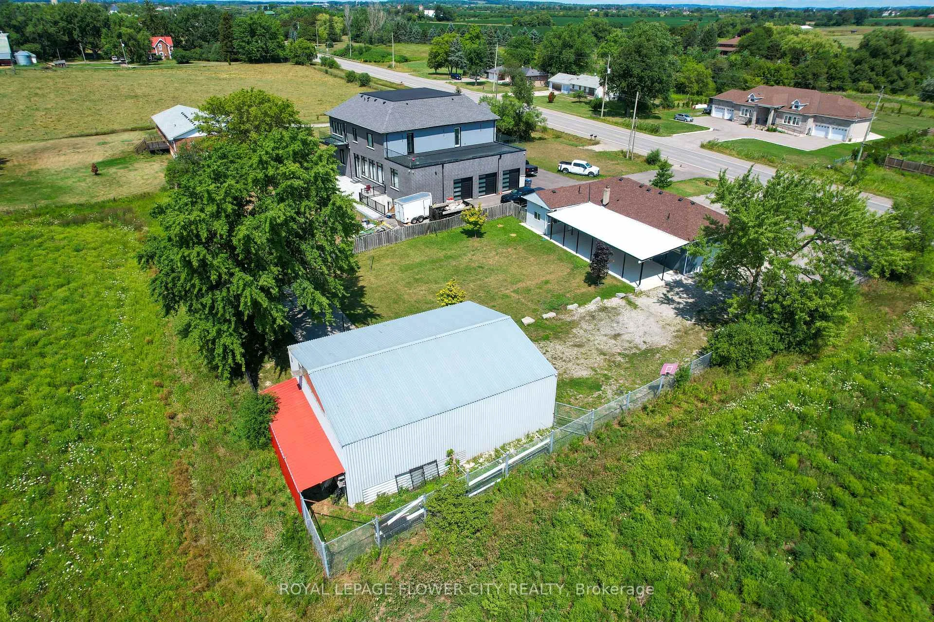 Photo 18 of 13186 Airport Road E, Caledon, Rural Caledon — HOMEH