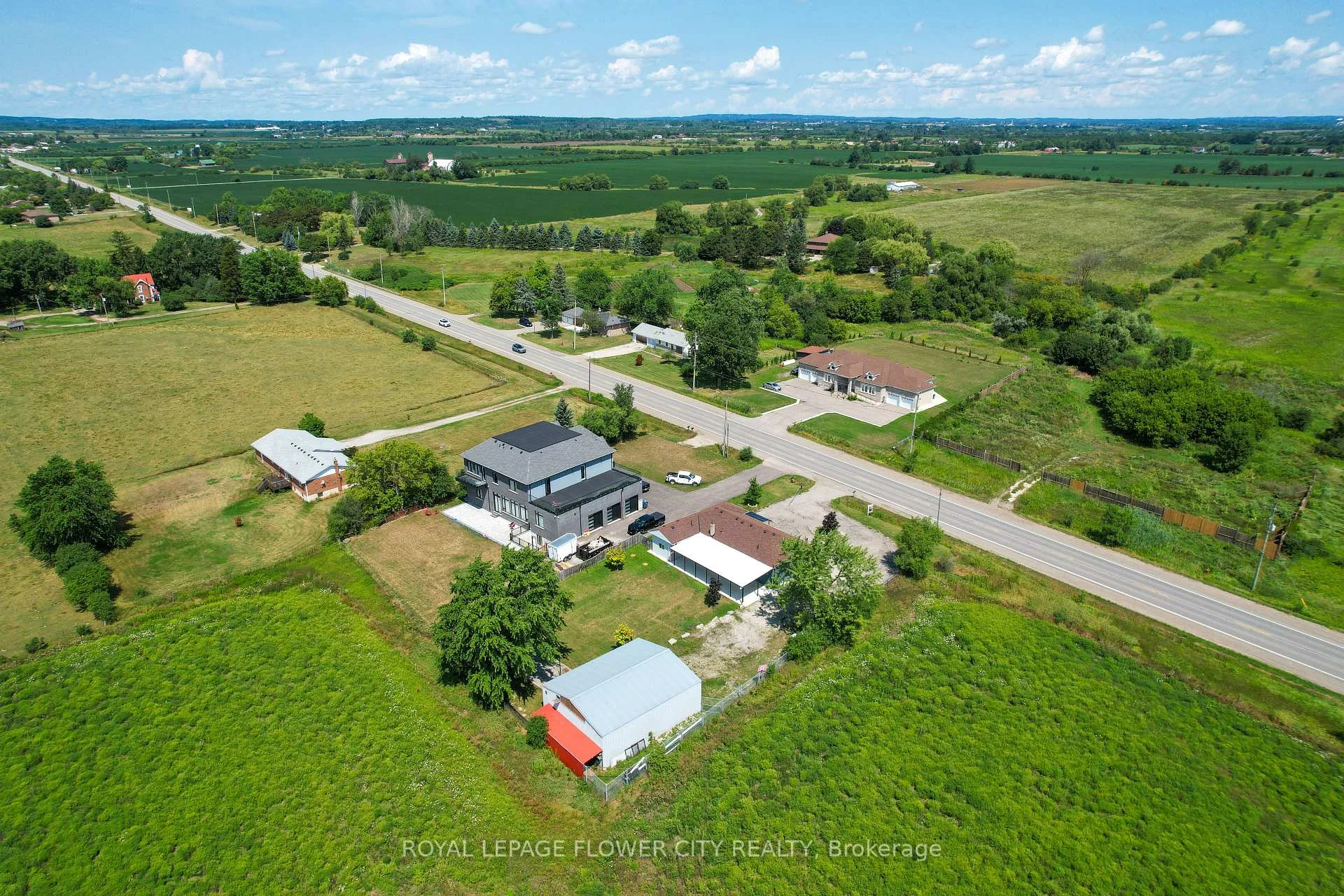 Photo 20 of 13186 Airport Road E, Caledon, Rural Caledon — HOMEH