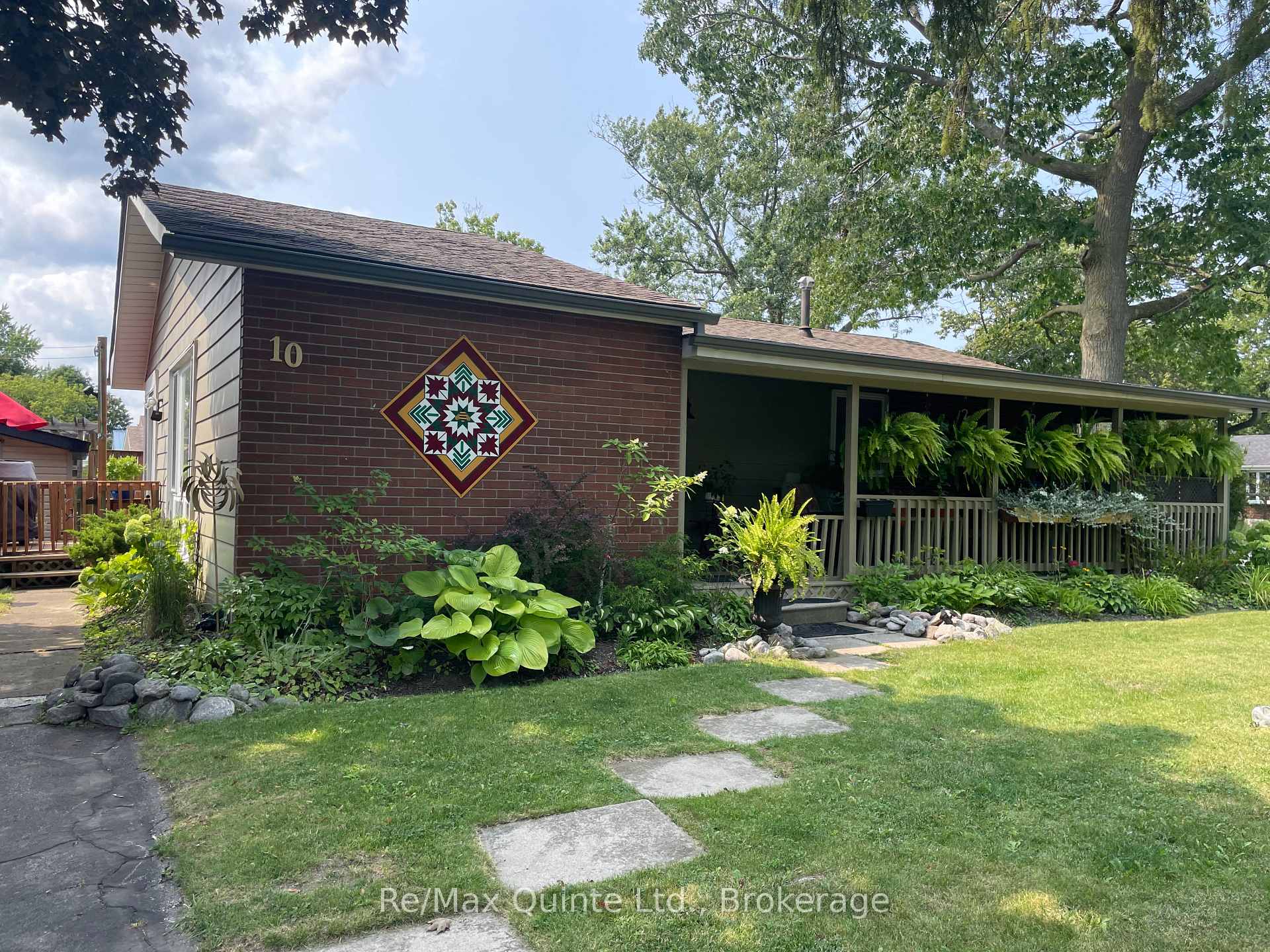 Photo 4 of 10 Mcquade Drive, Quinte West, Trenton Ward — HOMEH
