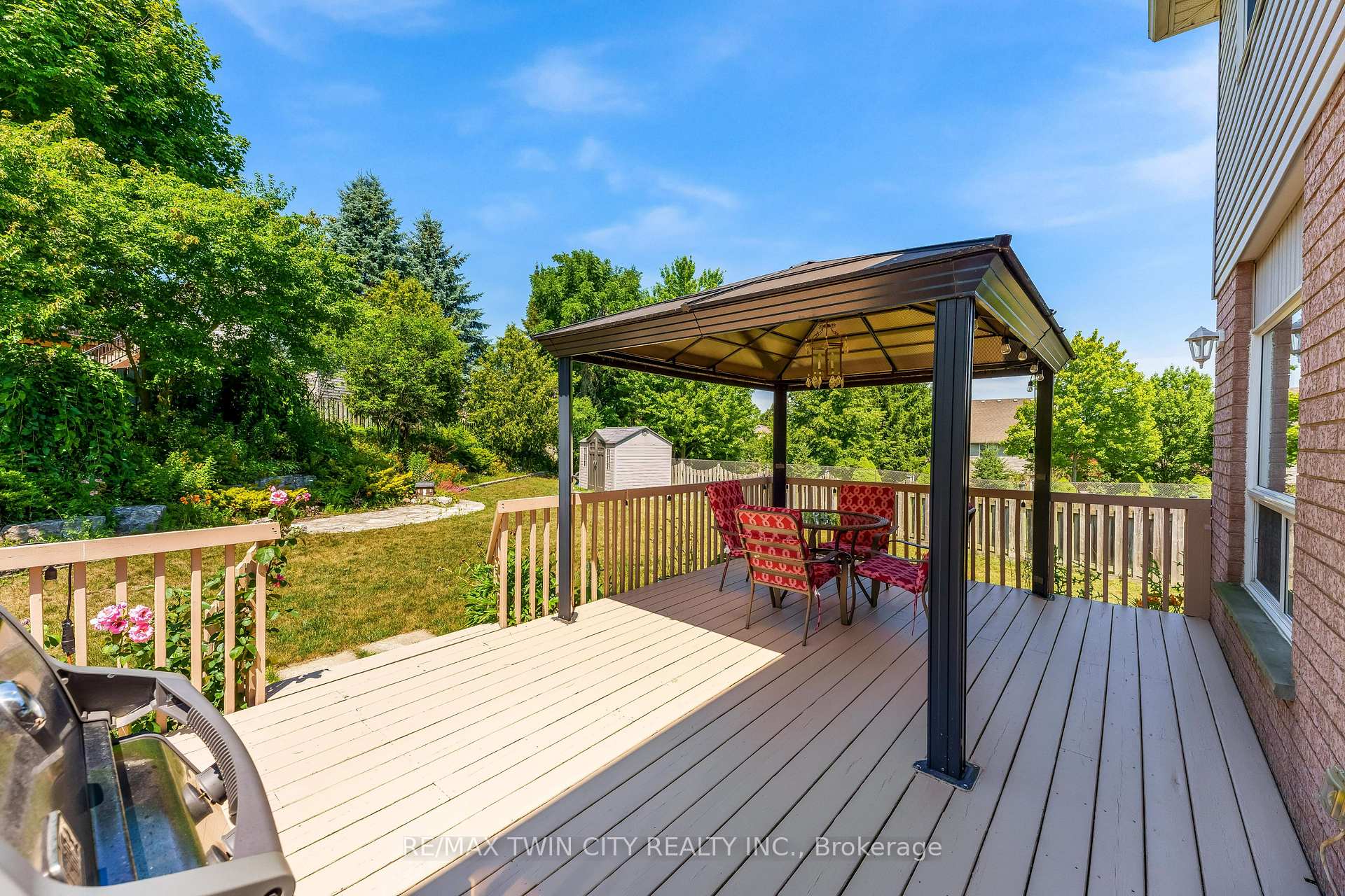 Photo 31 of 42 Briarmeadow Crescent, Kitchener, Idlewood — HOMEH