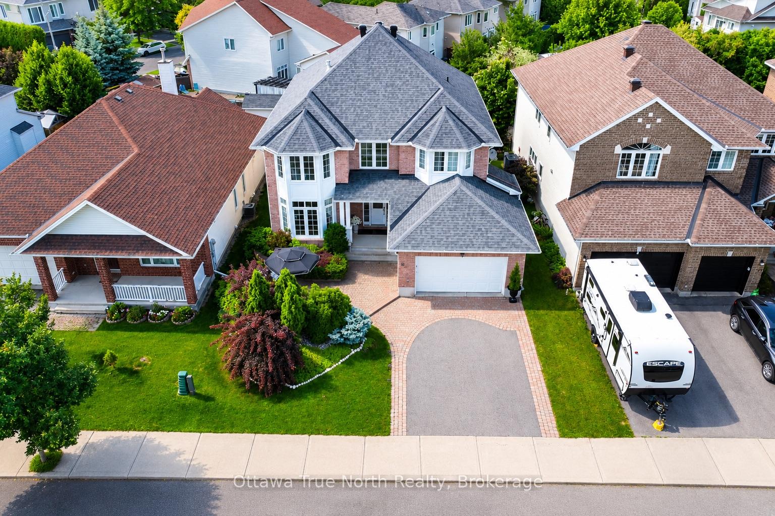 Photo 2 of 19 Black Tern Crescent, Ottawa, Kanata - Bridlewood — HOMEH