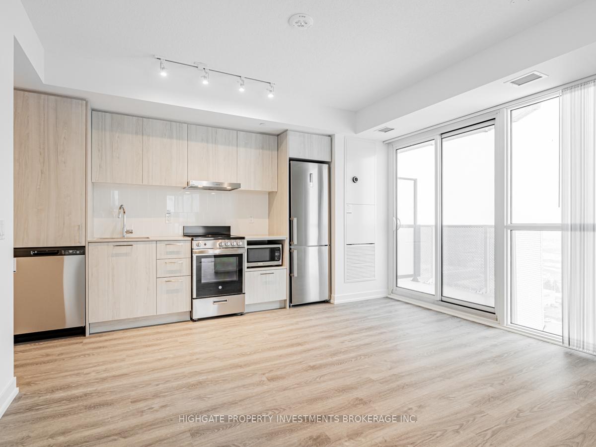 Photo 10 of Unit 2011, 195 Commerce Street, Vaughan, Vaughan Corporate Centre — HOMEH
