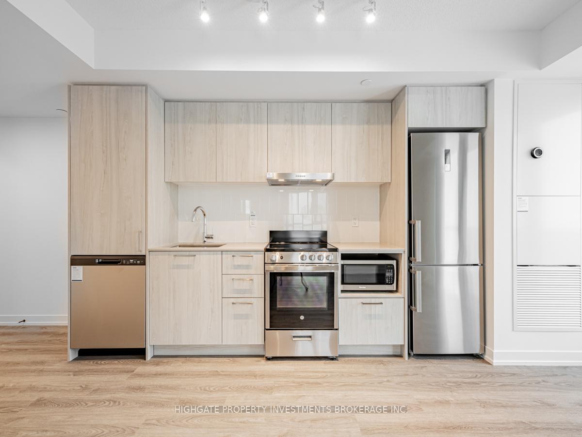 Photo 15 of Unit 2011, 195 Commerce Street, Vaughan, Vaughan Corporate Centre — HOMEH