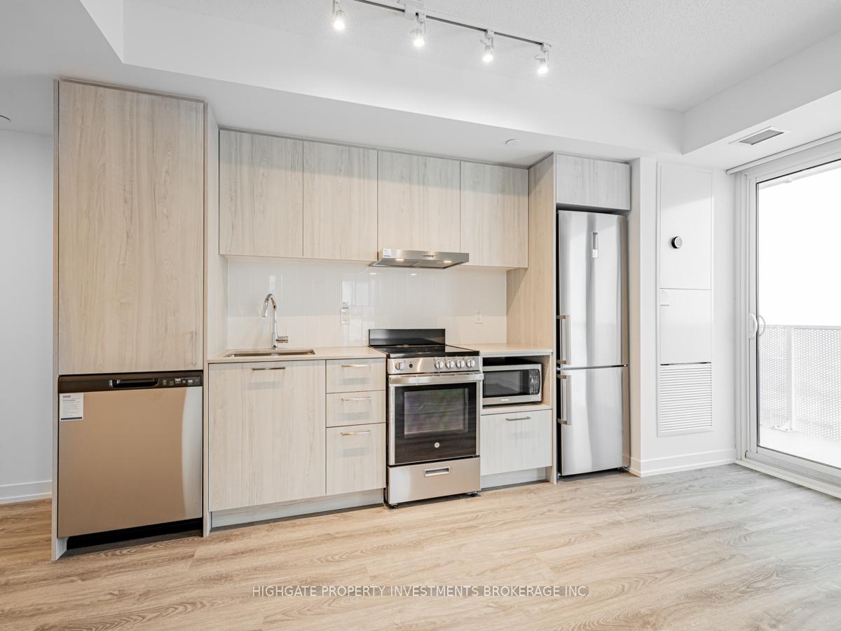 Photo 16 of Unit 2011, 195 Commerce Street, Vaughan, Vaughan Corporate Centre — HOMEH