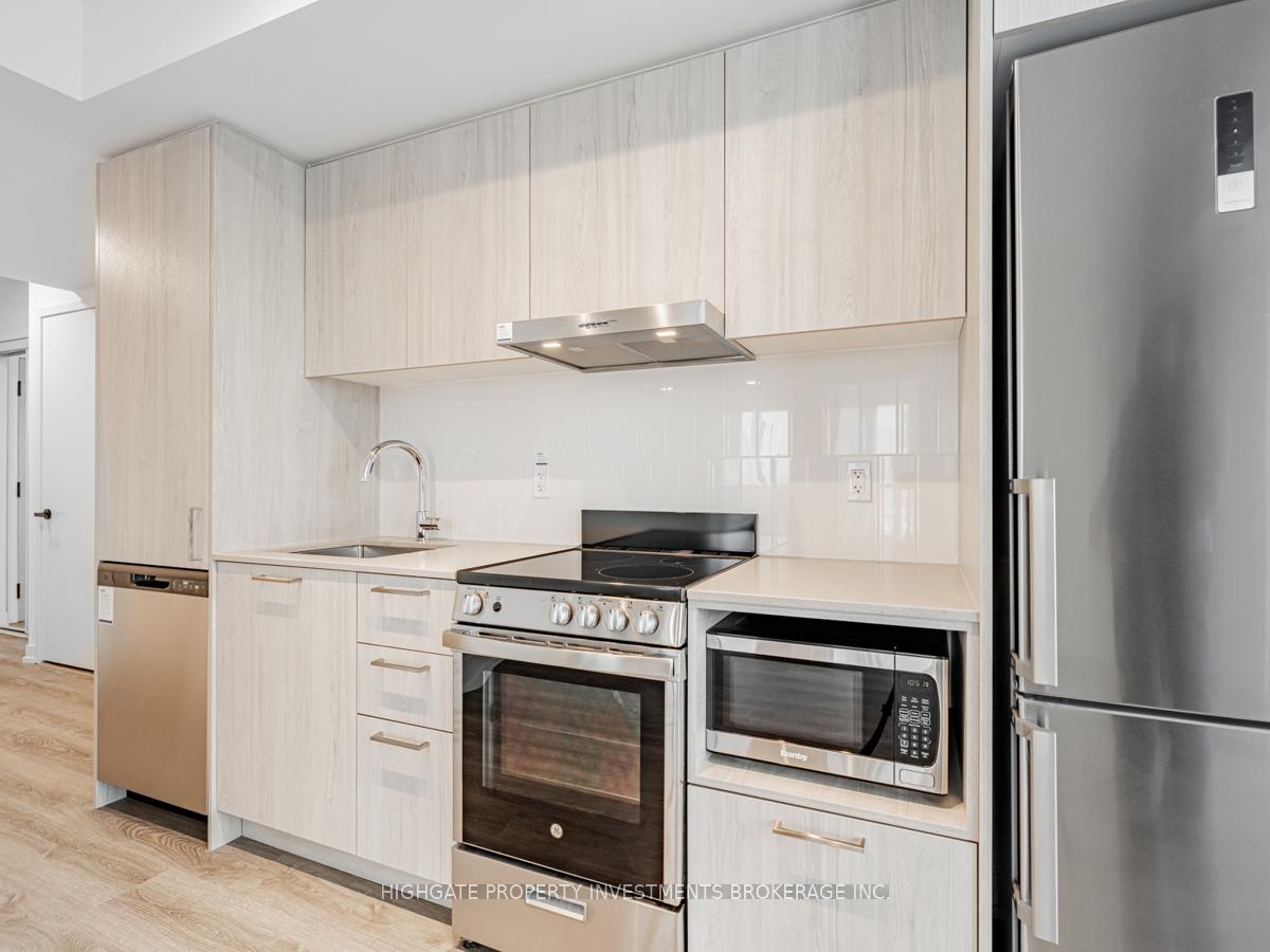 Photo 17 of Unit 2011, 195 Commerce Street, Vaughan, Vaughan Corporate Centre — HOMEH