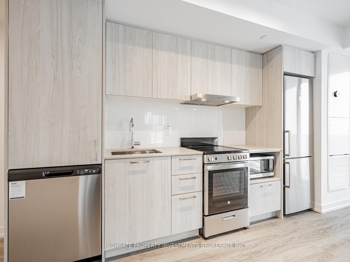 Photo 18 of Unit 2011, 195 Commerce Street, Vaughan, Vaughan Corporate Centre — HOMEH