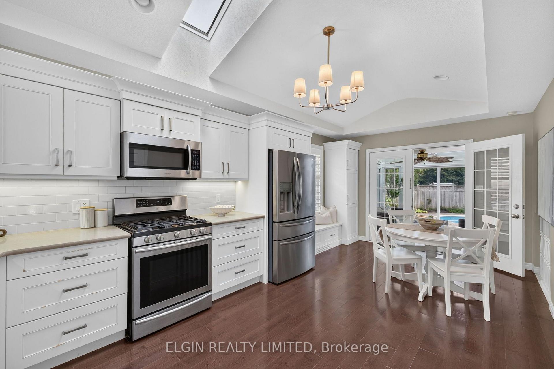 Photo 11 of 17 Steeplechase Court, St. Thomas — HOMEH