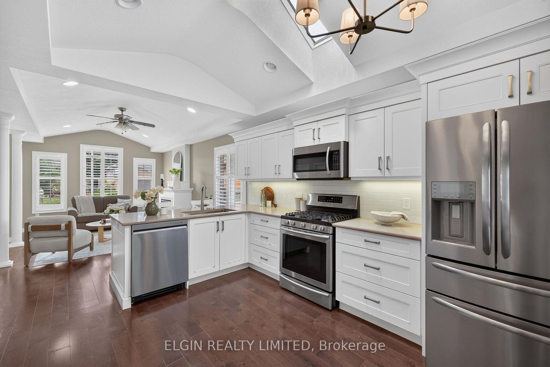 Photo 12 of 17 Steeplechase Court, St. Thomas — HOMEH
