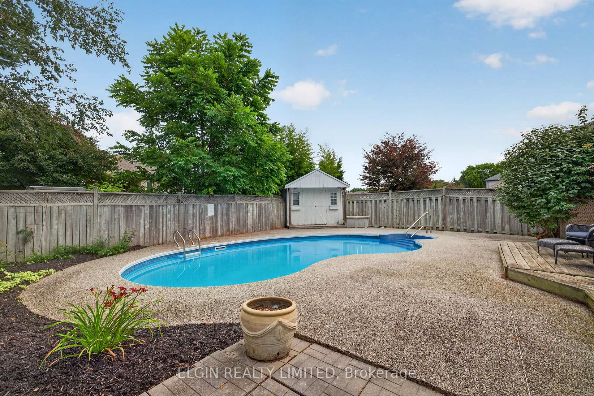 Photo 20 of 17 Steeplechase Court, St. Thomas — HOMEH