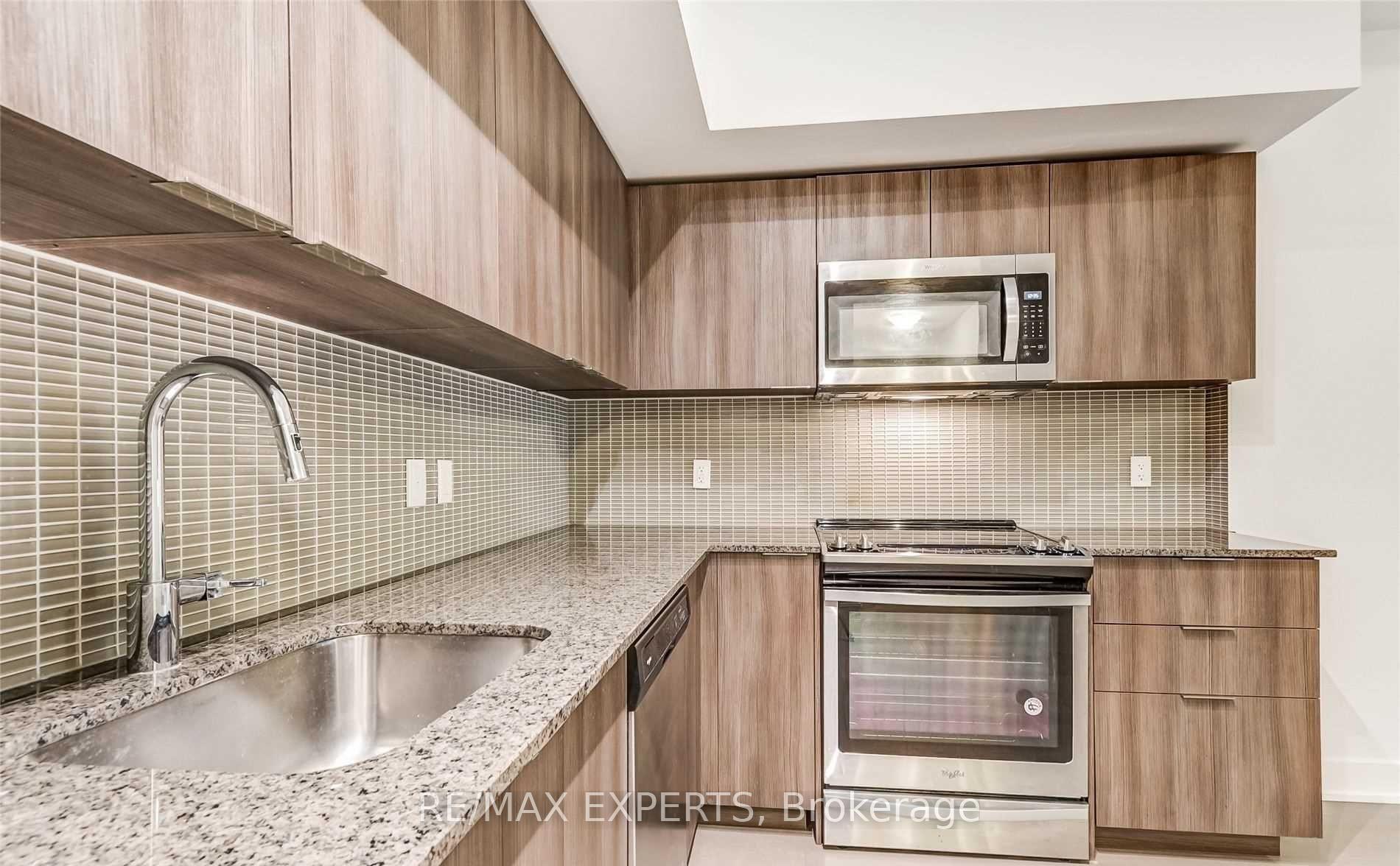 Photo 16 of Unit 450, 20 Shore Breeze Drive, Etobicoke, Mimico — HOMEH