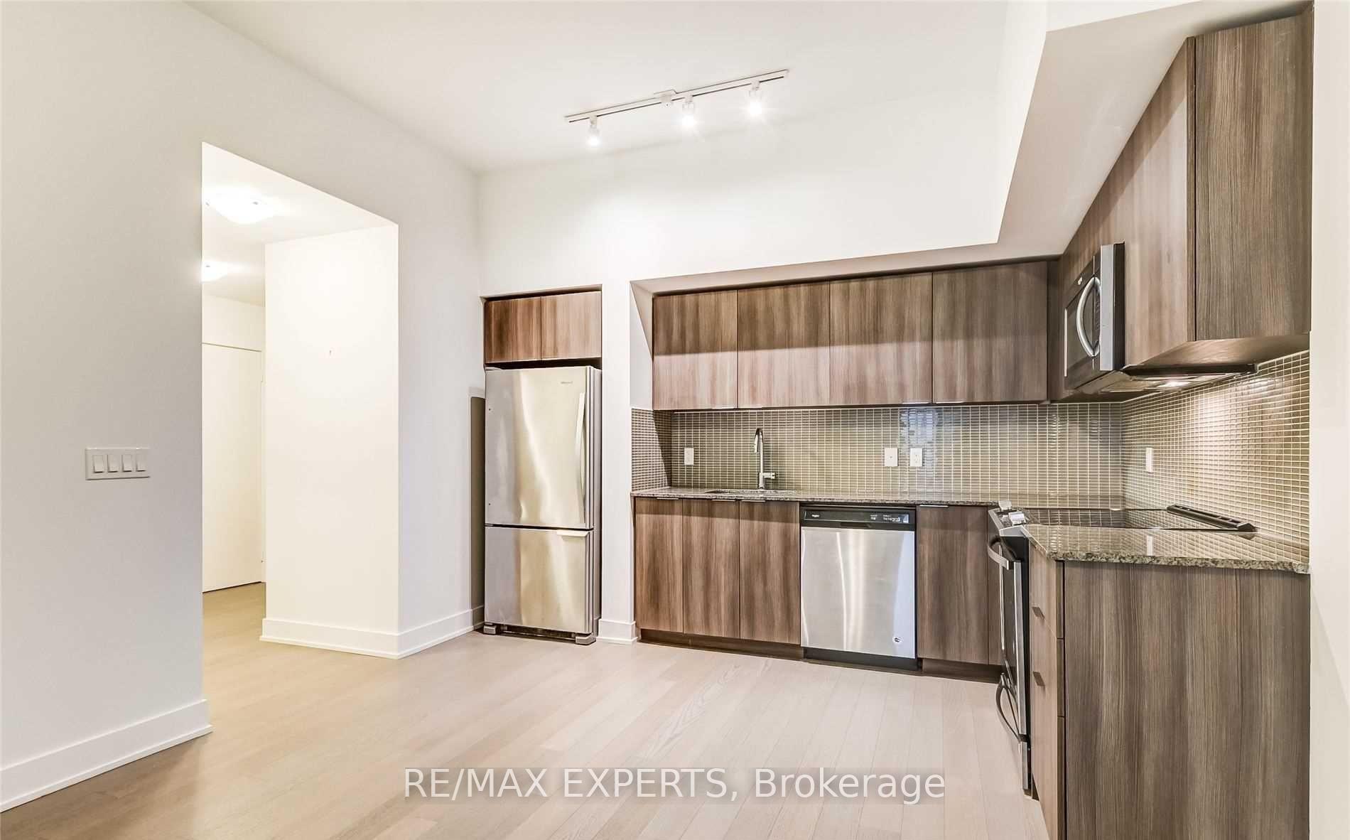 Photo 17 of Unit 450, 20 Shore Breeze Drive, Etobicoke, Mimico — HOMEH