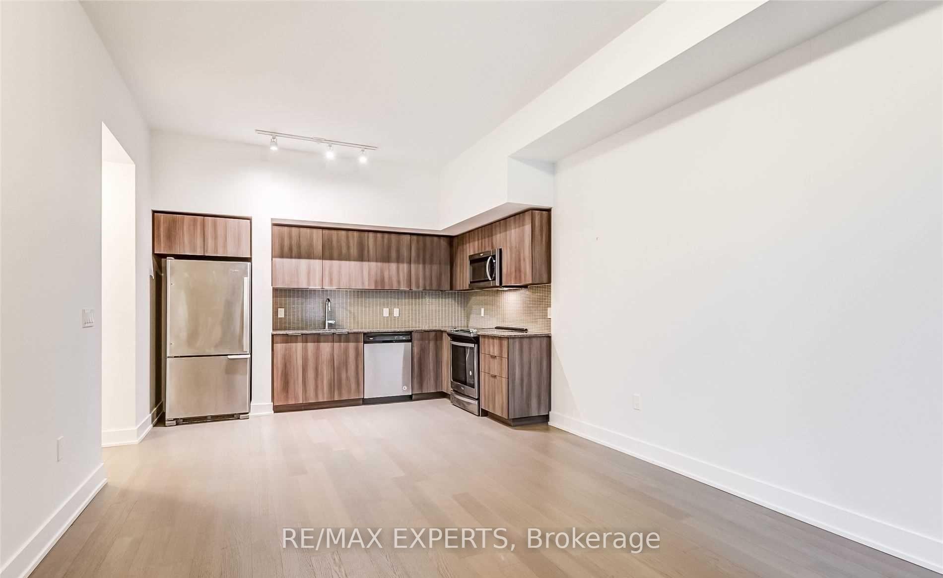 Photo 21 of Unit 450, 20 Shore Breeze Drive, Etobicoke, Mimico — HOMEH