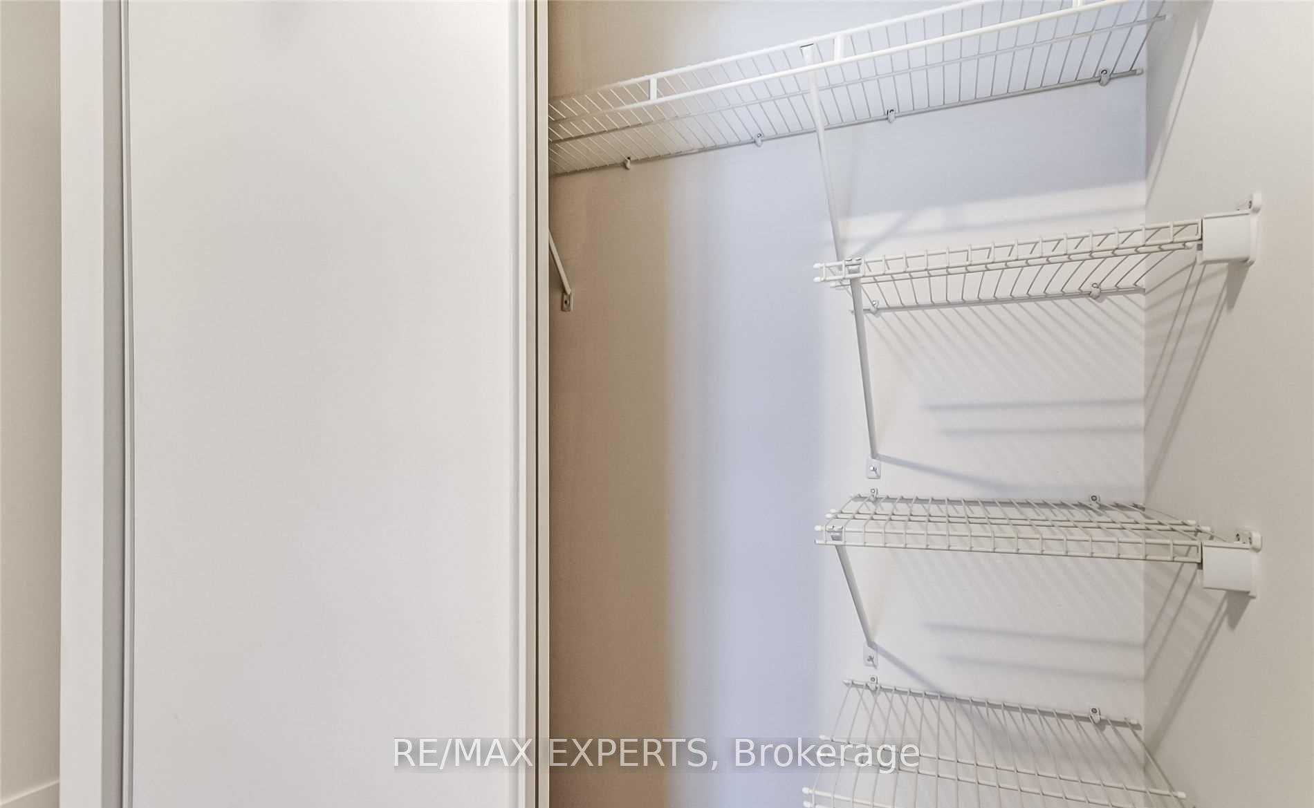 Photo 33 of Unit 450, 20 Shore Breeze Drive, Etobicoke, Mimico — HOMEH