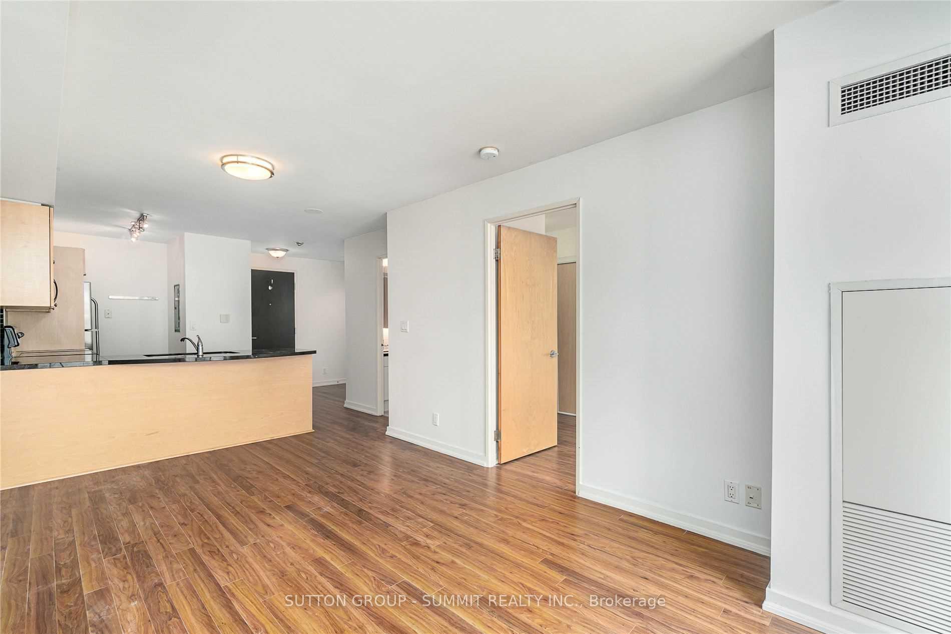 Photo 16 of Unit 416, 1005 King Street W, Toronto, Niagara — HOMEH