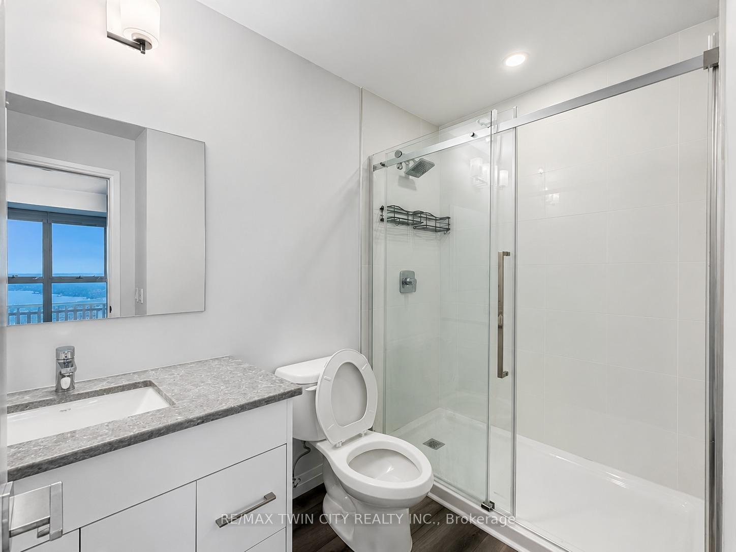 Photo 24 of Unit 1402, 60 Charles Street W, Kitchener, City Commercial Core — HOMEH