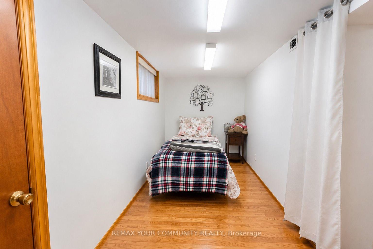 Photo 5 of 47 Cayuga Avenue, Toronto, Junction Area — HOMEH