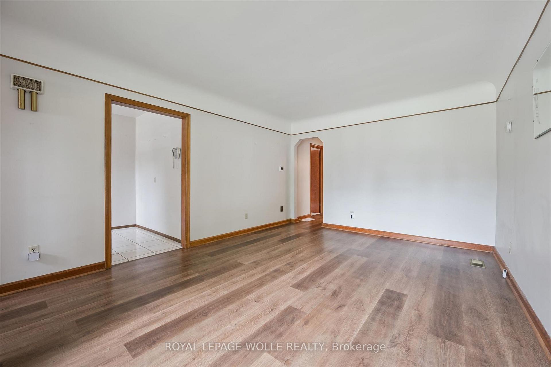 Photo 6 of 195 Blucher Street, Kitchener, Uptown Waterloo/North Ward — HOMEH