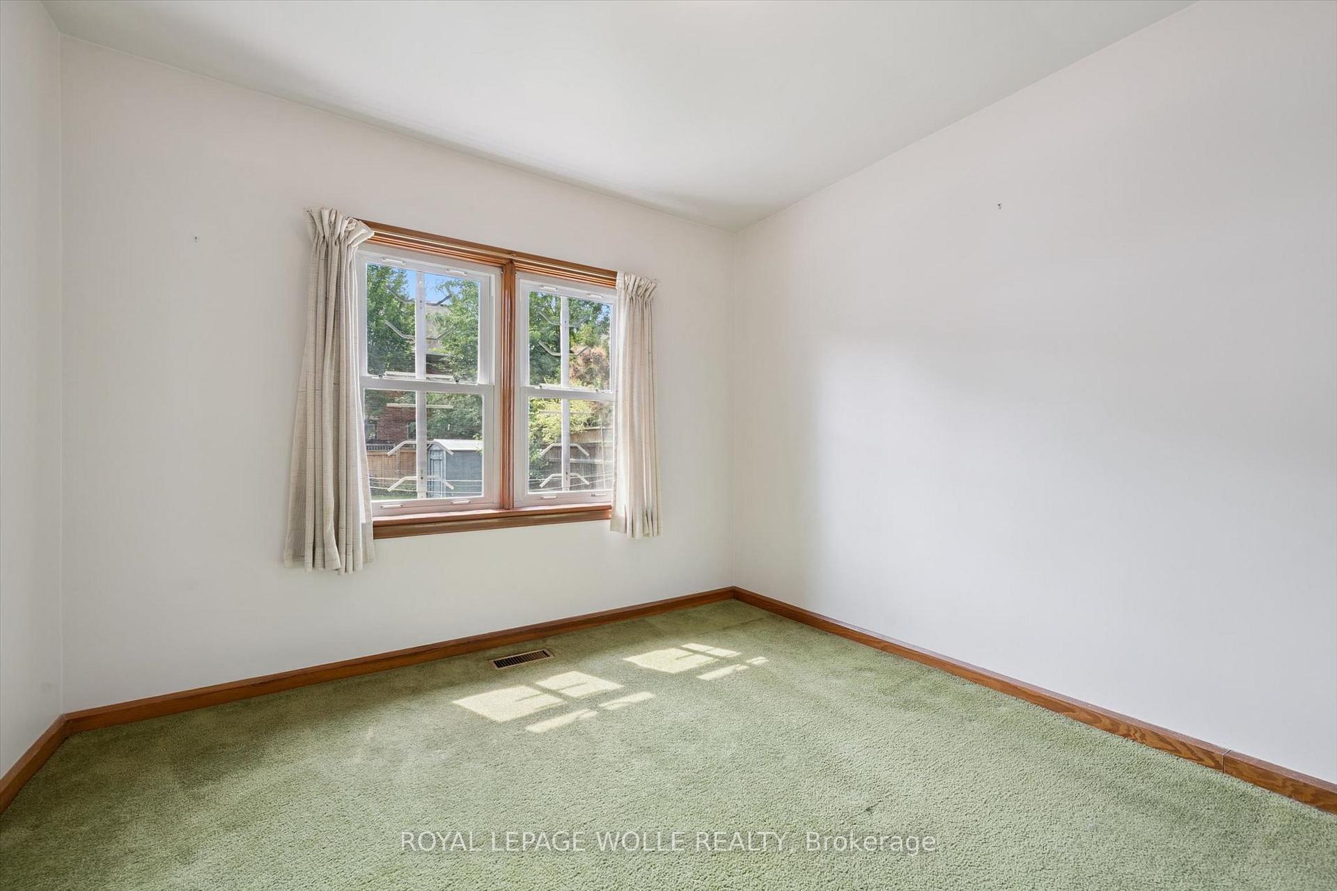Photo 14 of 195 Blucher Street, Kitchener, Uptown Waterloo/North Ward — HOMEH