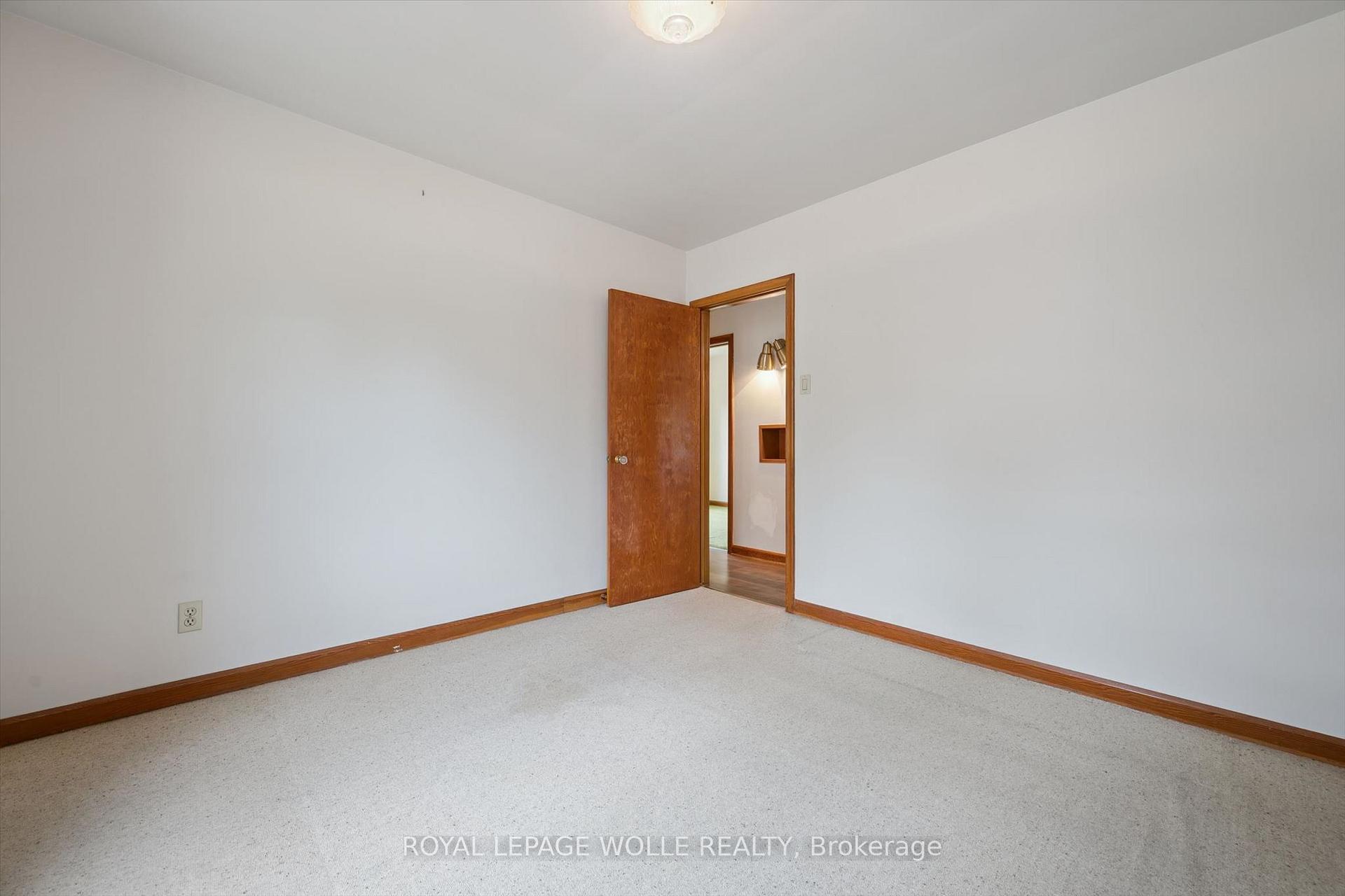 Photo 18 of 195 Blucher Street, Kitchener, Uptown Waterloo/North Ward — HOMEH