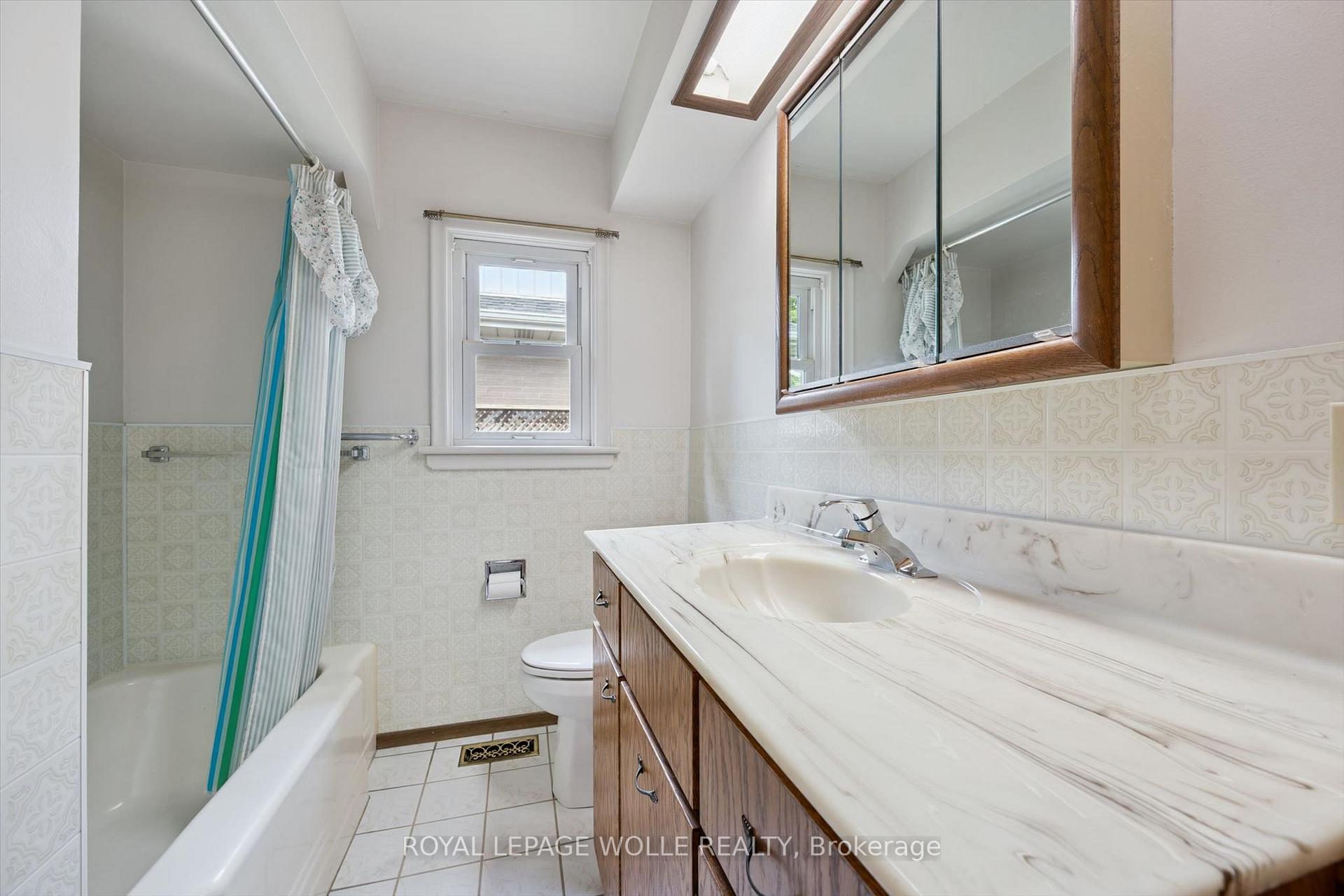 Photo 19 of 195 Blucher Street, Kitchener, Uptown Waterloo/North Ward — HOMEH