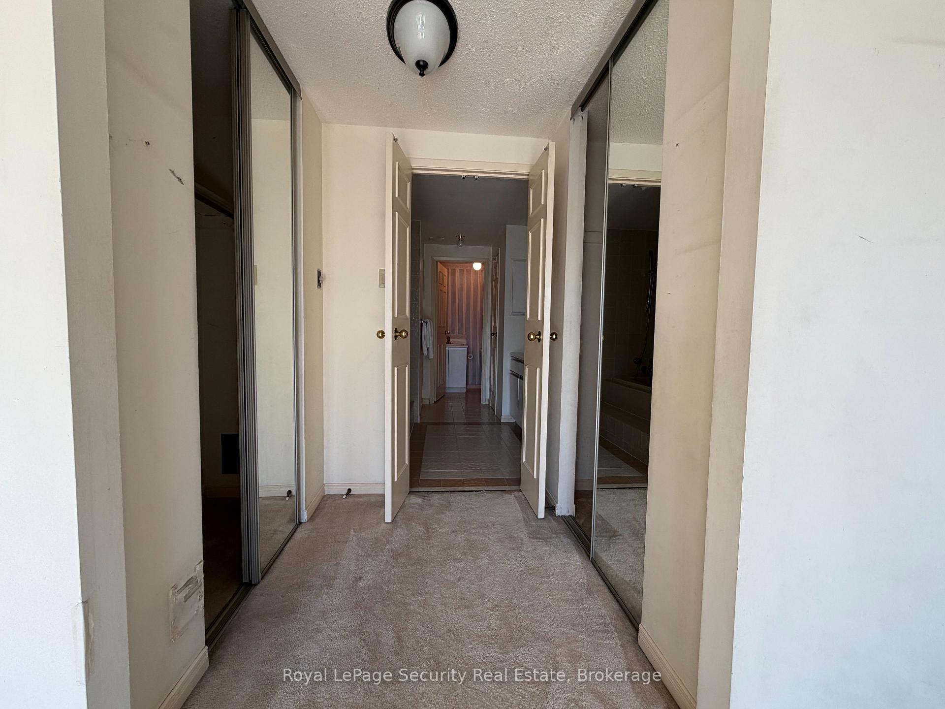 Photo 28 of Unit 10, 20 Glebe Road W, Toronto, Yonge-Eglinton — HOMEH