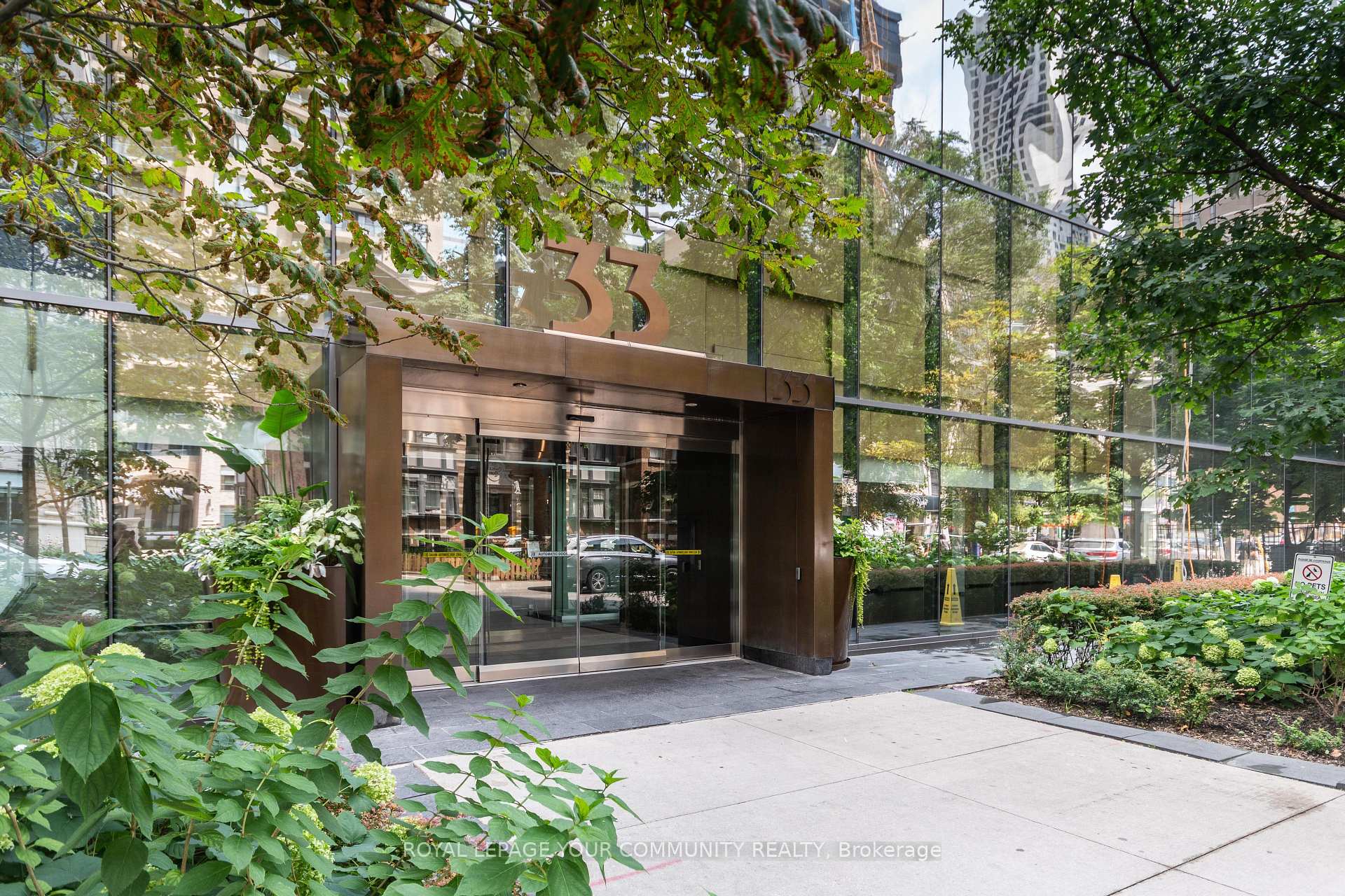 Photo 3 of Unit 3408, 33 Charles Street E, Toronto, Church-Yonge Corridor — HOMEH