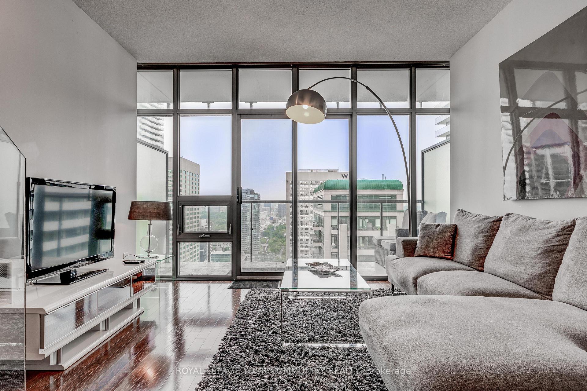 Photo 5 of Unit 3408, 33 Charles Street E, Toronto, Church-Yonge Corridor — HOMEH