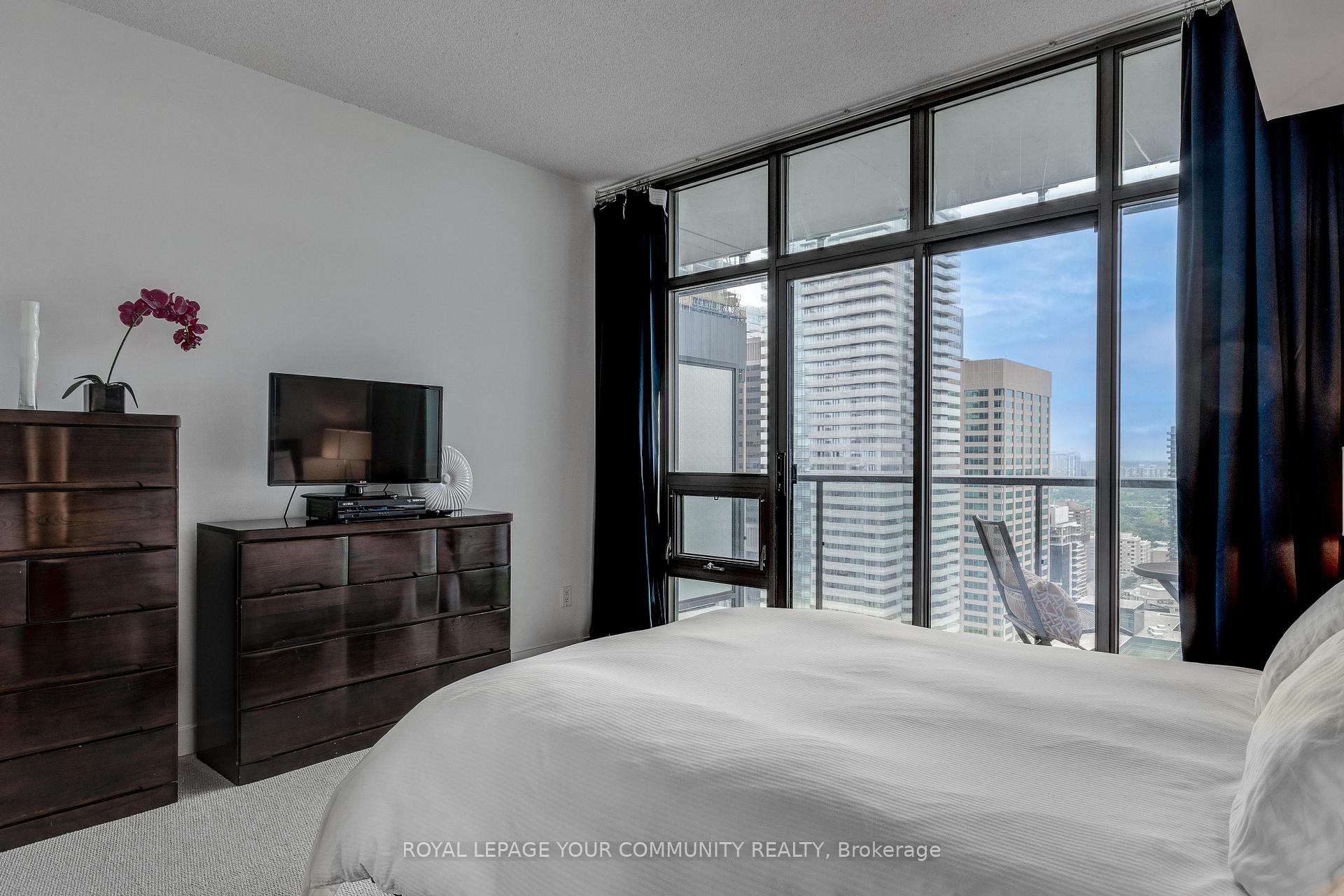 Photo 22 of Unit 3408, 33 Charles Street E, Toronto, Church-Yonge Corridor — HOMEH
