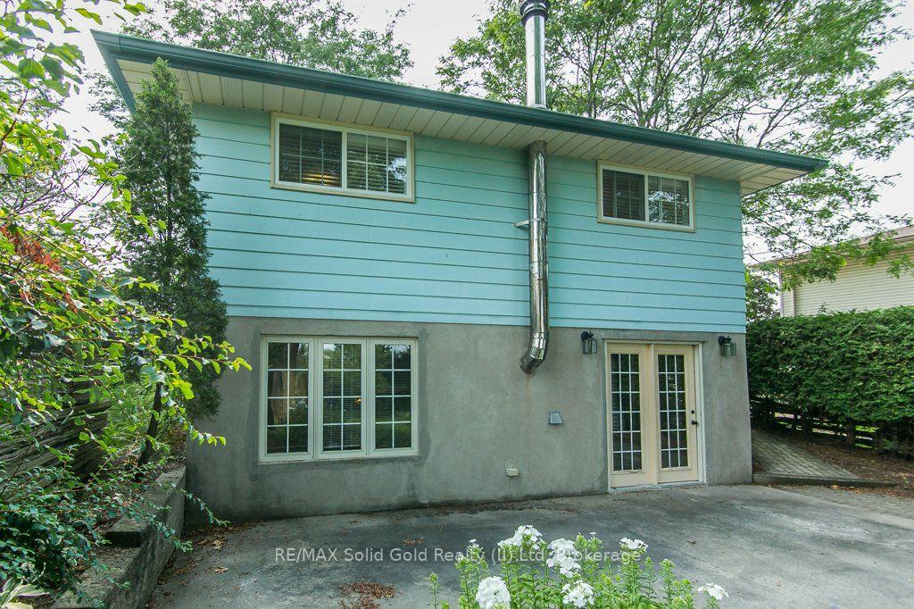 Photo 32 of 66 Shea Crescent, Kitchener, Laurentian Hills — HOMEH