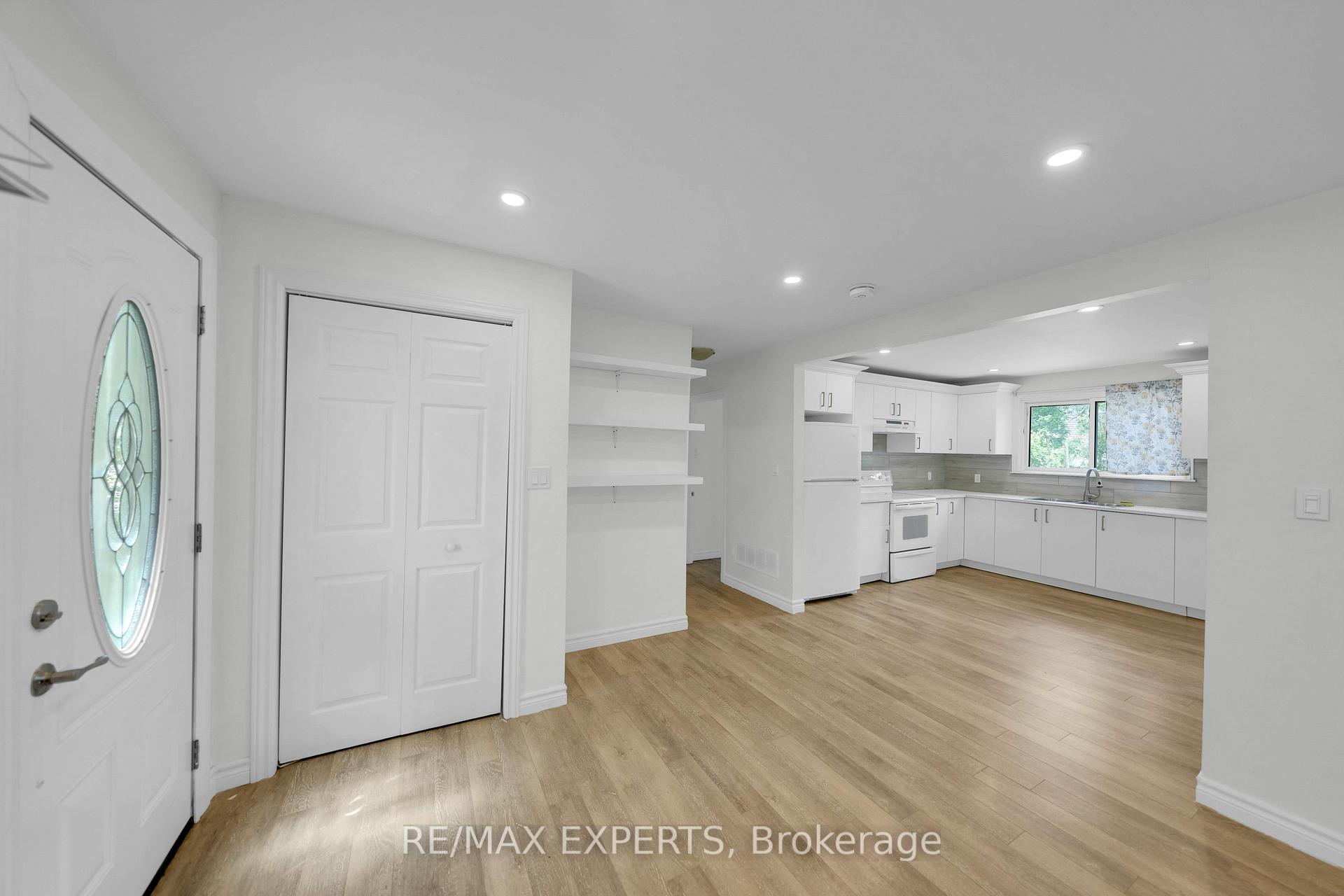 Photo 8 of Unit Main, 92 Tupper Street W, New Tecumseth, Alliston — HOMEH