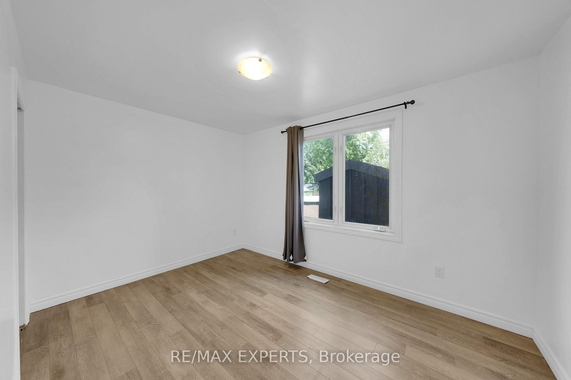 Photo 17 of Unit Main, 92 Tupper Street W, New Tecumseth, Alliston — HOMEH