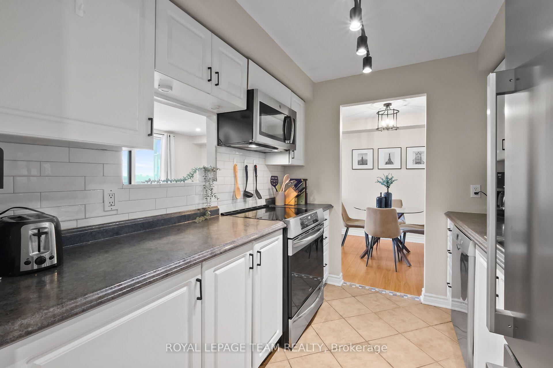 Photo 10 of Unit 1906, 199 Kent Street, Ottawa, Ottawa Centre — HOMEH