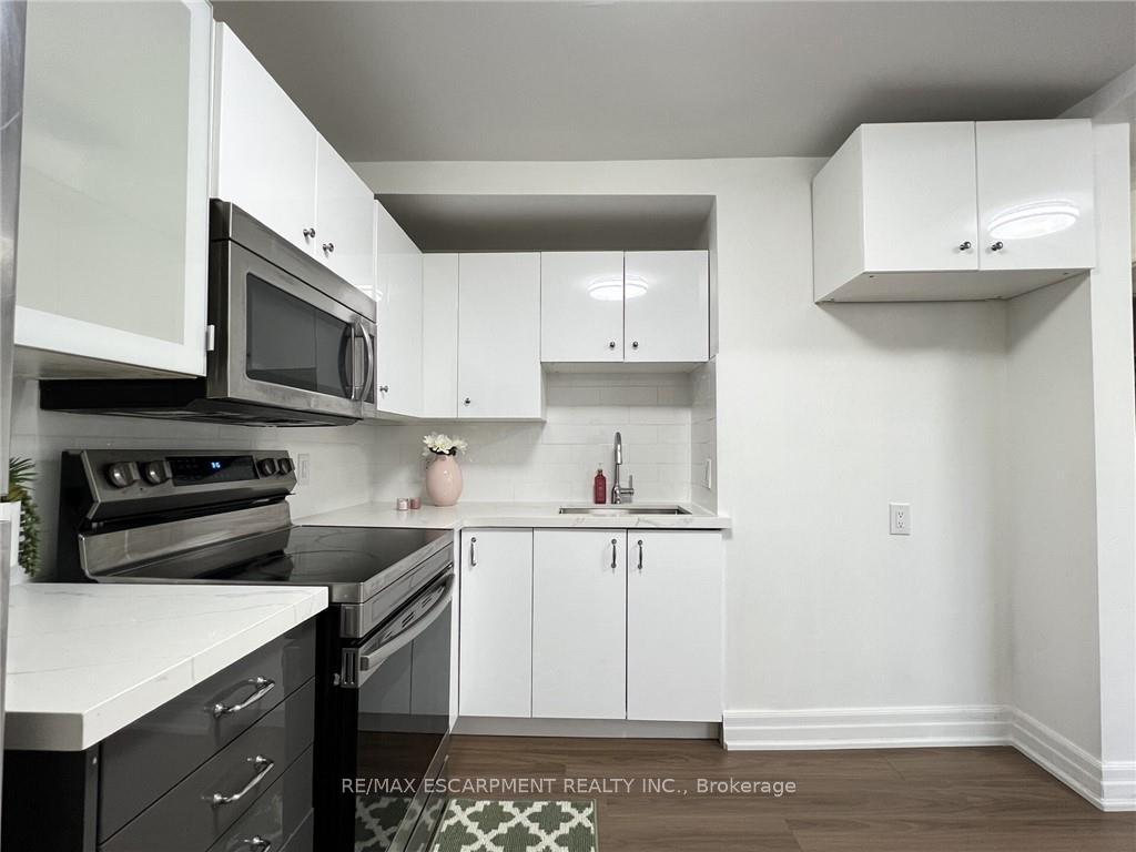 Photo 1 of Unit UPPER, 1164 Cannon Street E, Hamilton, Crown Point — HOMEH